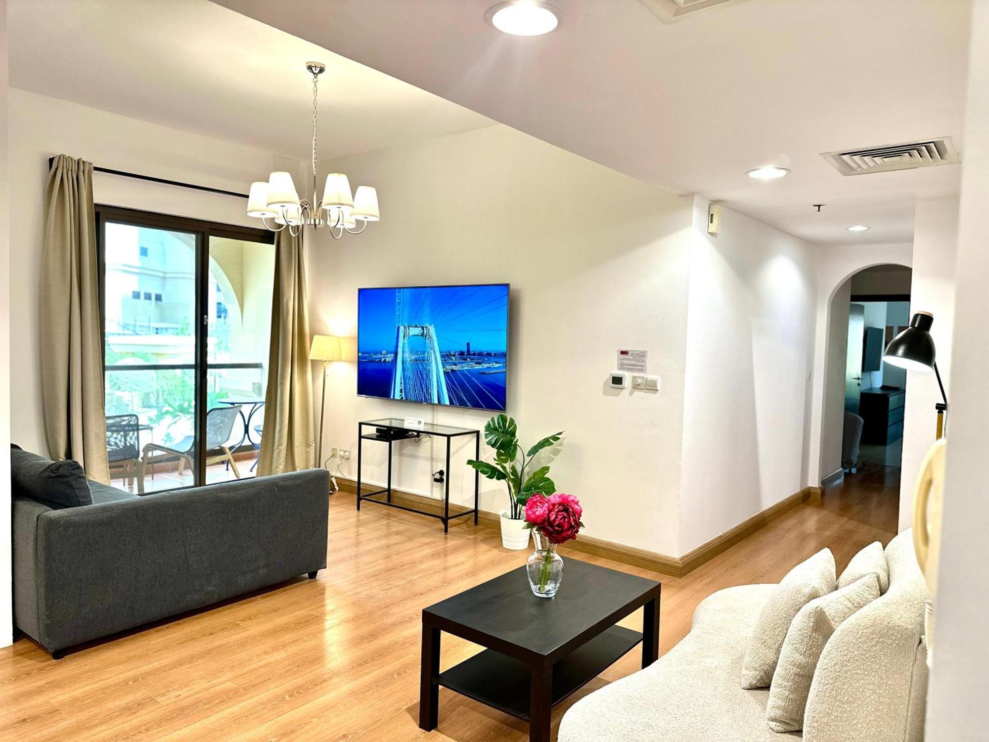 Beautiful 2Br & 4Br Apartments On Jbr Beach, Walking Distance To Bluewaters Island - By Sunkissed Holiday Homes Dubaï Extérieur photo