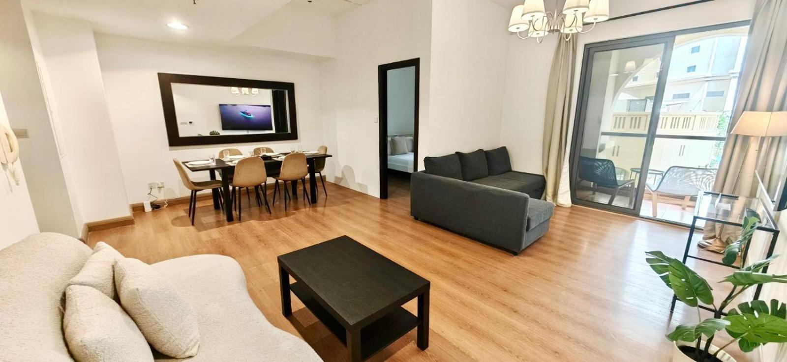 Beautiful 2Br & 4Br Apartments On Jbr Beach, Walking Distance To Bluewaters Island - By Sunkissed Holiday Homes Dubaï Extérieur photo