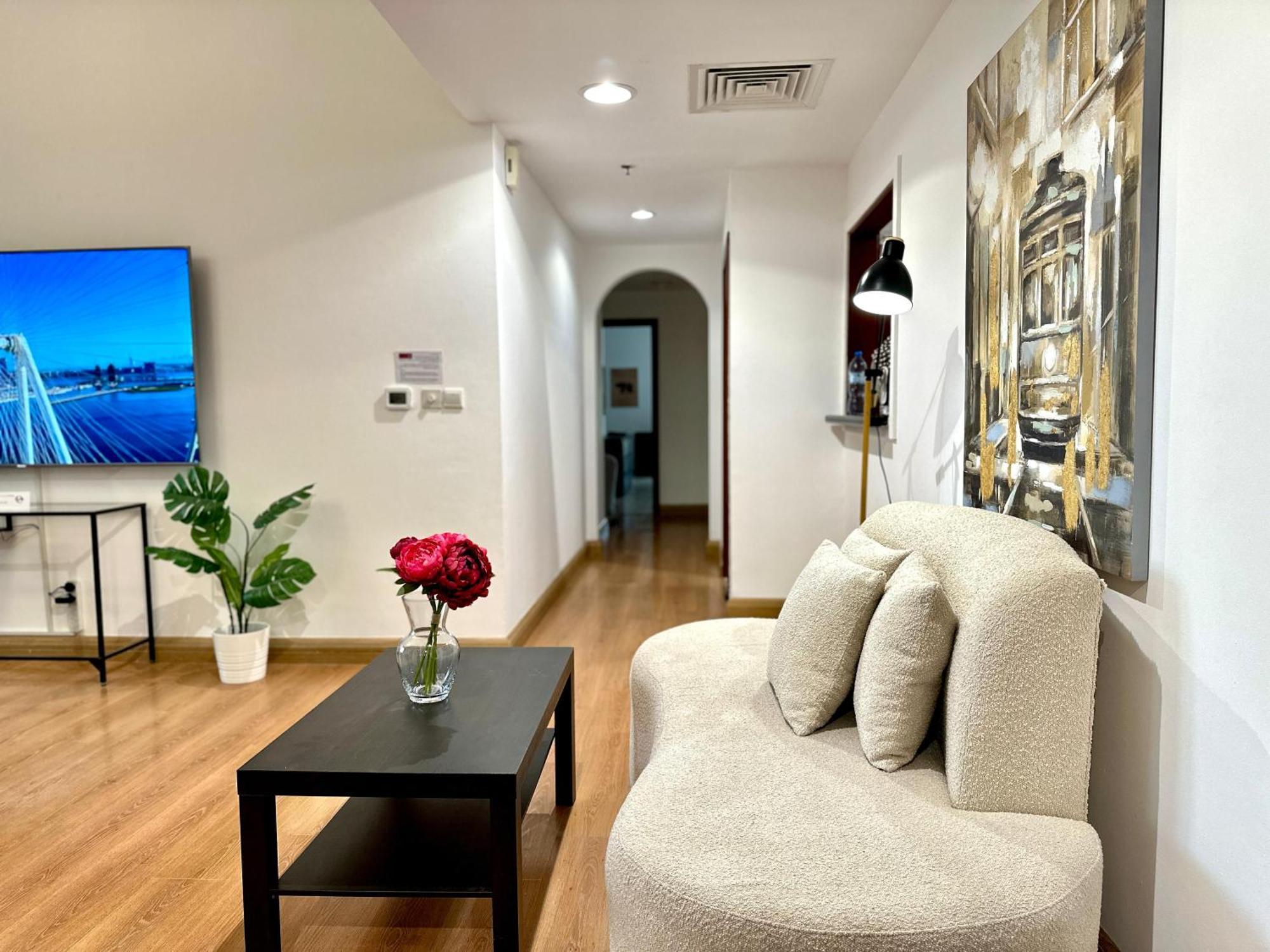 Beautiful 2Br & 4Br Apartments On Jbr Beach, Walking Distance To Bluewaters Island - By Sunkissed Holiday Homes Dubaï Extérieur photo