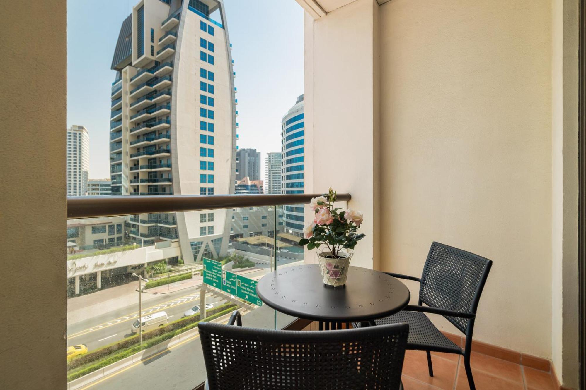 Beautiful 2Br & 4Br Apartments On Jbr Beach, Walking Distance To Bluewaters Island - By Sunkissed Holiday Homes Dubaï Extérieur photo